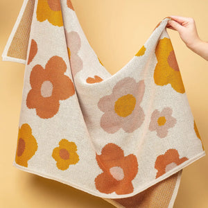 Kiin - Organic Cotton Knitted Blanket - Bloom