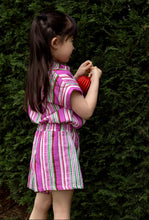 Load image into Gallery viewer, Milky - Crinkle stripe shirt
