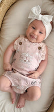 Load image into Gallery viewer, Aster &amp; Oak - Carousel Ponies Ruffle Playsuit - Mauve
