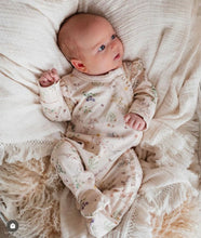 Load image into Gallery viewer, Bebe - Nancy - Long Sleeve Zip Onesie/Romper - Nancy Print
