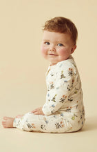 Load image into Gallery viewer, Wilson &amp; Frenchy - Petit Garden Zipsuit with Feet
