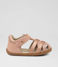 Load image into Gallery viewer, Bobux Cross jump- Dusk Pearl Pink or Navy
