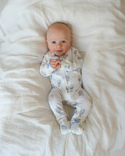 Load image into Gallery viewer, Bebe/Fox &amp; Finch - Sky High Organic Long Sleeve Zipsuit
