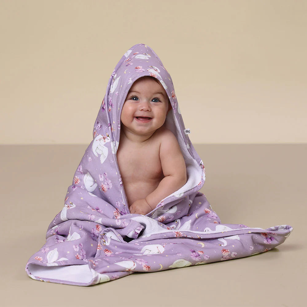 Snuggle Hunny - Hooded Towels - Lion or Swan Lake